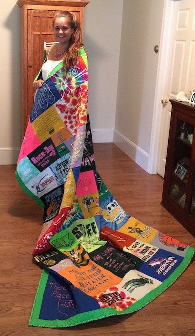 Graduation T-shirt quilt by Too cool T-shirt Quilts